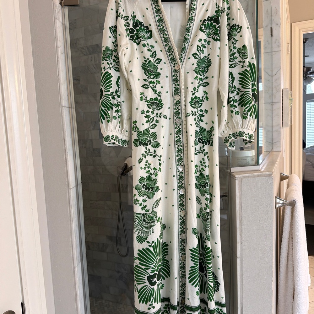 FARM Rio Botanical Green and Cream Maxi Dress